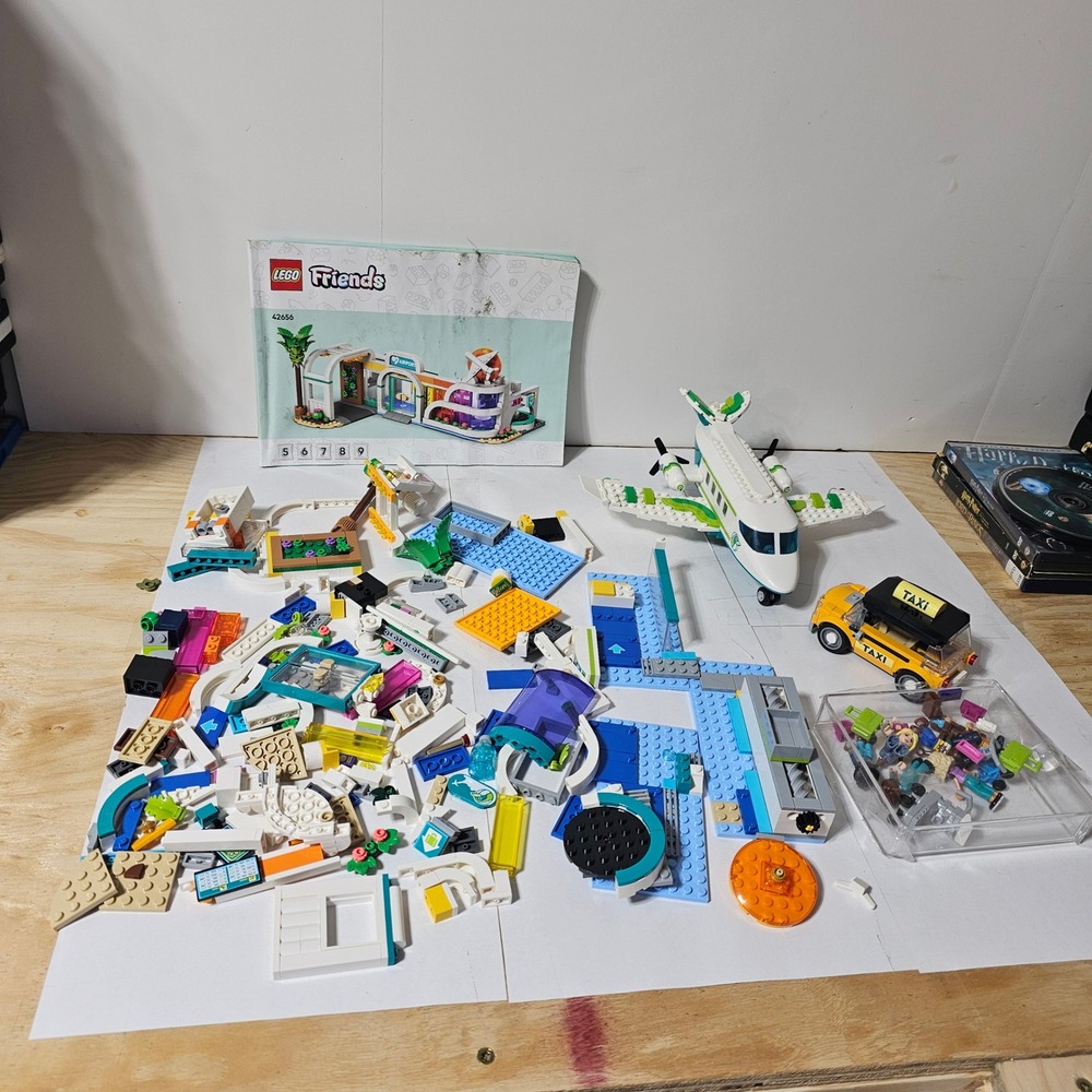 LEGO Friends Heartlake City Airport 42656 Airplane Taxi Figures Manual Mixed Lot